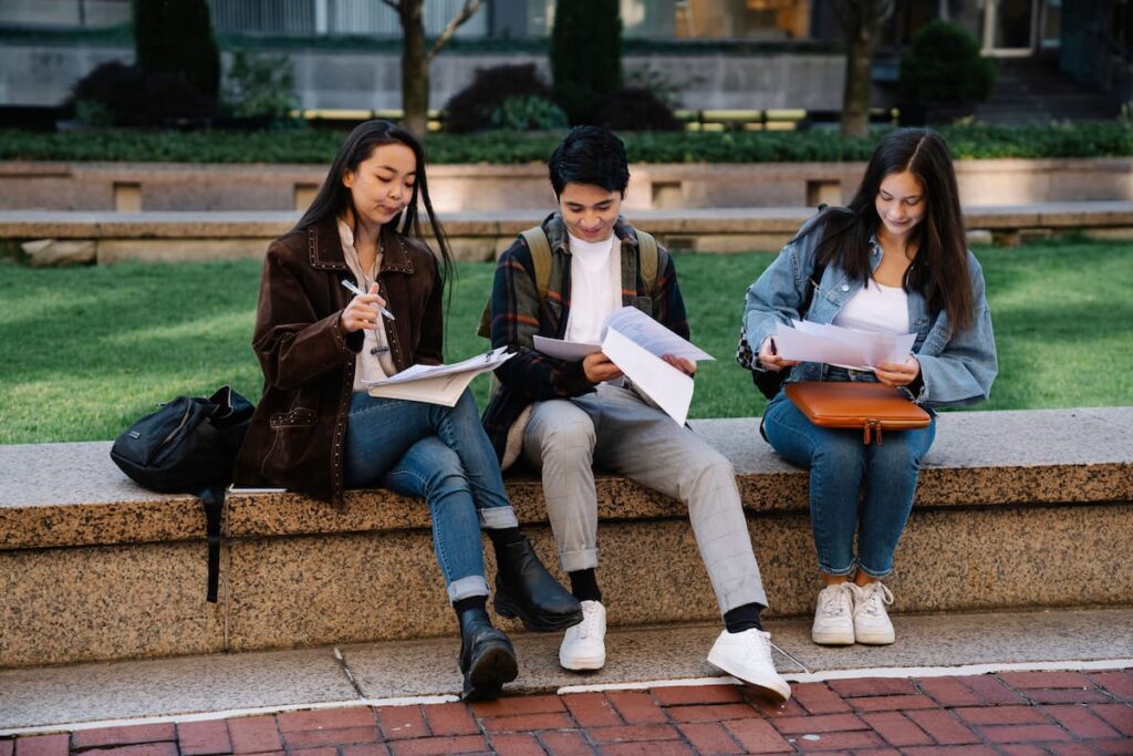 中大 CUHK GPA 計算、重讀、補考、AI 政策及學術誠信規例逐條解讀